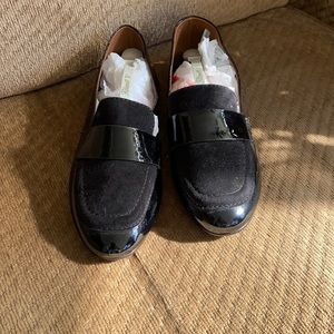Newbark Patent Leather and Felt Loafers Size 9